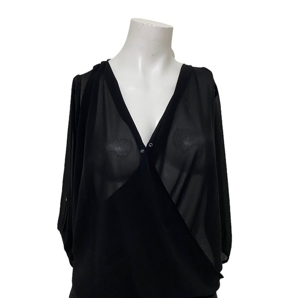 IZ Byer Woman’s Black Sheer Top with Cream Color Lace Roll Tab Sleeves  Jr Sz M - Picture 9 of 12